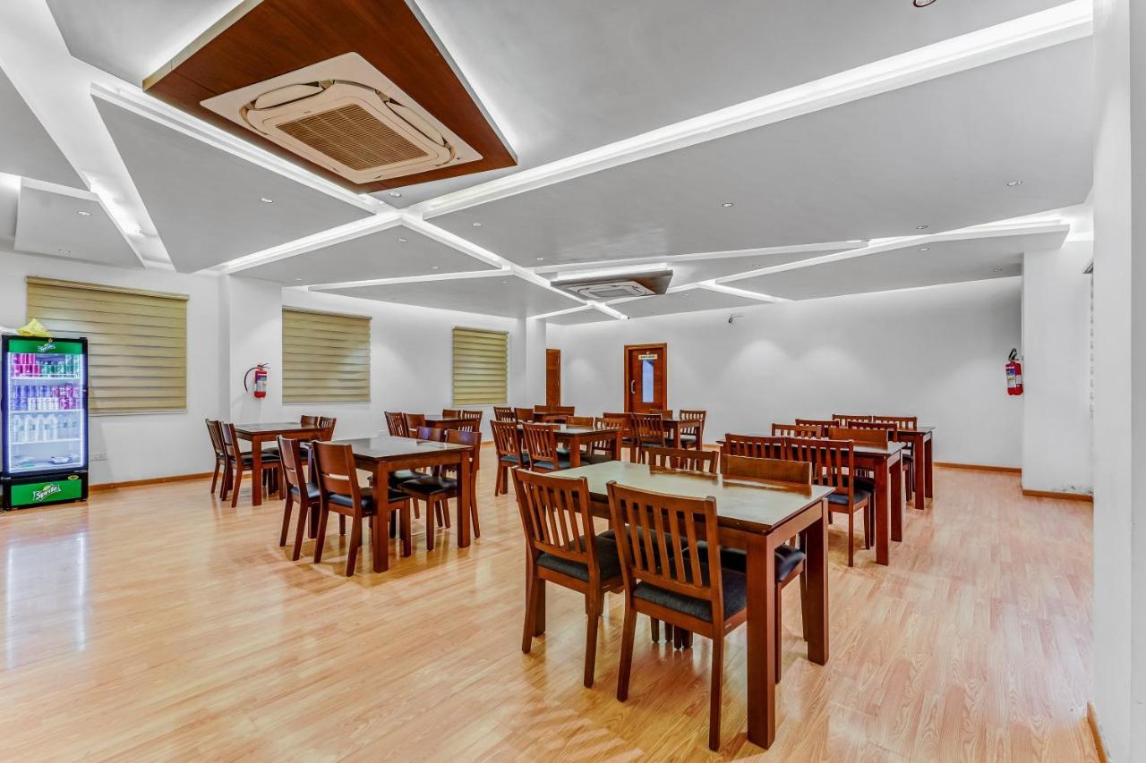 Upar Hotels - T Nagar Chennai Esterno foto